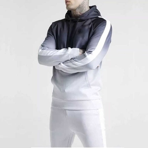 Survêtement imprimé d'hiver de haute qualité pour femmes Usine de qualité supérieure Vente en gros Logo personnalisé Jogger Ensemble Sportswear Vêtements Col à capuche - Product Image 6