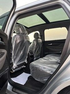 รถยนต์รุ่นใหม่สำหรับตลาดโลก ปี 2020 ฮุนได ซานตาเฟ่ รุ่นลิมิเต็ดอิดิชั่น - Product Image 5