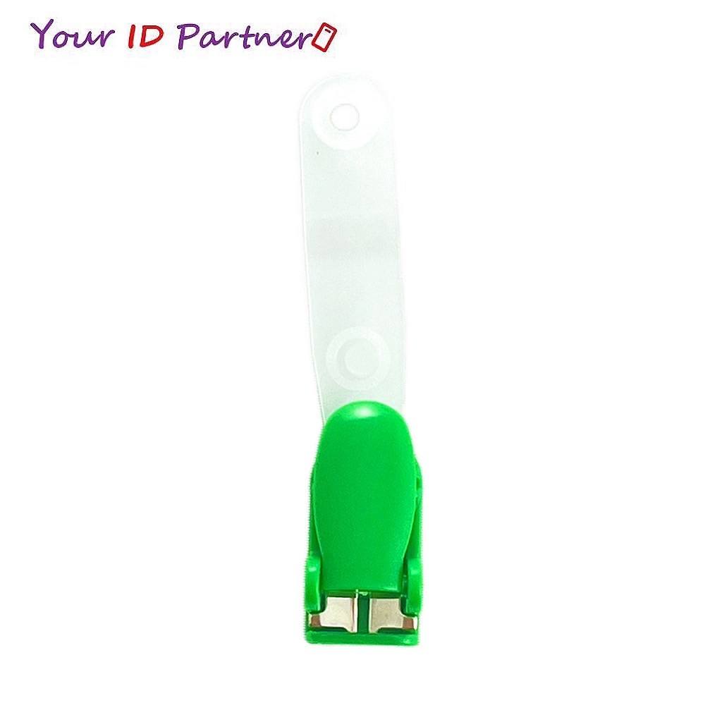 สีเขียว