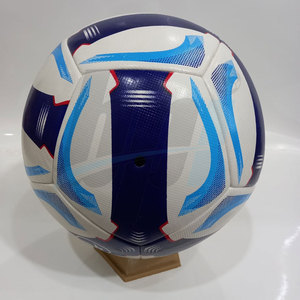 Balón de Fútbol Termosellado de Primera Calidad de Marca Privada, Balón de Fútbol Termosellado de Alto Rendimiento Resistente al Agua - Product Image 2