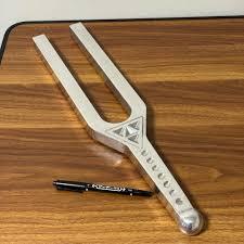 ดาบเสียง (ส้อมจูนยักษ์) ความถี่จักระ - Product Image 2