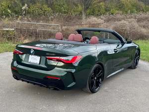 BMW Serie 4 M440i Turbo Coupé RWD 2024 Verde Fresco, Bluetooth, Asientos de Cuero, Arranque Remoto, Paquete Premium, R17 - Product Image 2