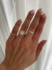 เครื่องประดับทำด้วยมือเครื่องประดับเพชรที่ปลูกในห้องปฏิบัติการแหวนไตรภาคเปล่งประกายทอง18K แข็งดีที่สุดสำหรับของขวัญวันครบรอบ - Product Image 2