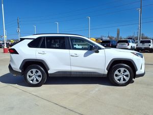 TOYOTA RAV4 LE FWD 2020 USADO - LISTO PARA ENVIAR - Product Image 4