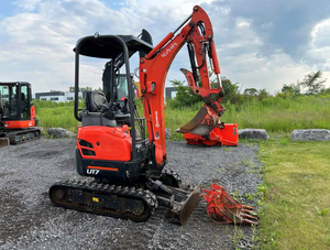 Excavateur sur chenilles Kubota U17 d'occasion à vendre avec garantie de 1 an - Product Image 5