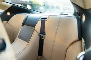 Best Selling 2007 A-<b>s</b>-t-o-n Ma-rt-in D-B-<b>9</b> Coupe RWD V12 Automatic 6-Speed - Product Image 6