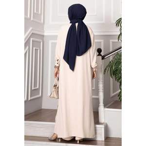 Ensemble 2 pièces Hijab long à demi-boutonné avec pierres précieuses grises en vrac Pierres précieuses minérales Public ciblé Femmes - Product Image 3