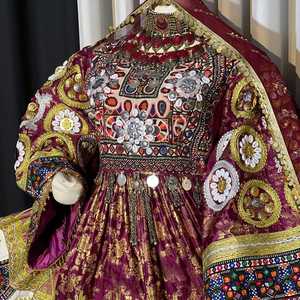 Dernière robe traditionnelle pashtun kuchi 2026 avec des motifs audacieux, manches longues, en mousseline de soie, robe pour femmes, broderie authentique faite à la main - Product Image 6