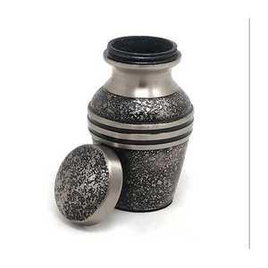 Top vente avec prix bon marché urnes décoratives fabriquées à la main urne funéraire pour l'artisanat de crémation en aluminium blanc humain en Inde - Product Image 4