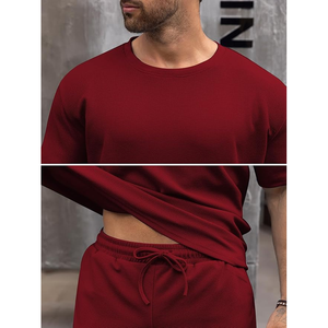 Chándal de verano de secado rápido para hombre: tela ligera, transpirable y almacenamiento seguro para lo esencial durante el ejercicio - Product Image 5