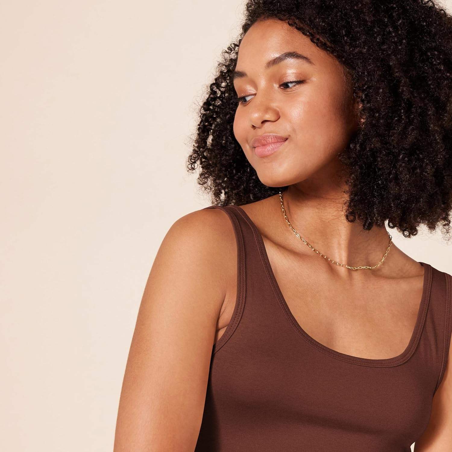 สีน้ำตาล