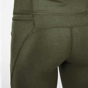 เลกกิ้งโยคะผู้หญิงแบบเซ็กซี่สีพื้นพร้อมโลโก้สั่งทำ ขายส่ง เอวสูง ยืดหยุ่น ชุดออกกำลังกาย รับออเดอร์จำนวนมาก Globalwear Plus - Product Image 6