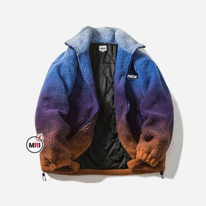 Venta al por mayor al aire libre logotipo personalizado de alta calidad suave Shell polar cremallera peso pesado cálido streetwear transpirable suave para los hombres chaquetas - Product Image 2