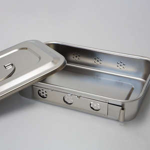 Caja de Esterilización de Instrumentos Quirúrgicos de Alta Calidad |   Recipiente Rectangular de Acero Inoxidable Reutilizable con Tapa y Asa - Product Image 3