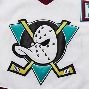 Vente en gros OEM Design personnalisé Maillots de hockey sur glace avec 100% polyester respirant Impression par sublimation personnalisée pour les équipes de clubs MS-IHJ-09 - Product Image 5