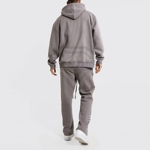 Pantalones de chándal acampanados personalizados y conjuntos de sudaderas con capucha Mejor fabricante Ropa de calle personalizada Chándales acampanados de lavado ácido para hombres - Product Image 2