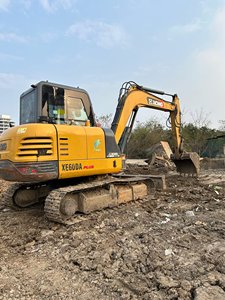 Excavadoras sobre orugas <span class=keywords><strong>XE60</strong></span> XE60DA con motor Yanmar, peso operativo de 6 toneladas, incluye bomba de motor, excavadoras usadas de roca pequeña - Product Image 2