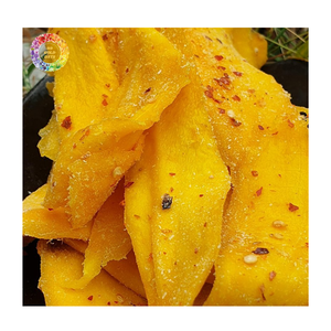 Mangue séchée premium douce et épicée au sel de chili, collation de fruits tropicaux vietnamiens, tranches de mangue séchée sucrées et épicées au chili - Product Image 3