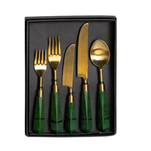 Juego de cubiertos de acero inoxidable y resina de la mejor calidad de 4 para el hogar, tamaño personalizado, color verde y plateado a bajo costo - Product Image 3