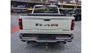 CAMIONETA RAM TRX 4x4 USADA 2023, Gasolina, Neumáticos R18, Asientos de Cuero, Control de Crucero Adaptativo, Blanca, Automática, Cámara Trasera 360° Panorámica - Product Image 3