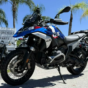 NUEVA Motocicleta de Aventura R 1300 GS 2026 en Venta con Garantía - Product Image 2