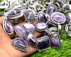 Bijoux originaux assortis faits à la main nouvelles bagues fines pour femmes avec pierres précieuses d'améthyste taille ovale à la mode pour femmes et filles - Product Image 3