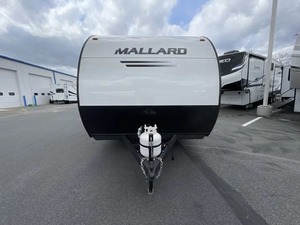 Nueva Caravana Ligera Moderna 2025, Remolque Camper 17RBL 4x4, Mini Caravana con Suspensión Independiente, Fibra de Vidrio, RV Todoterreno, 2000 kg - Product Image 3