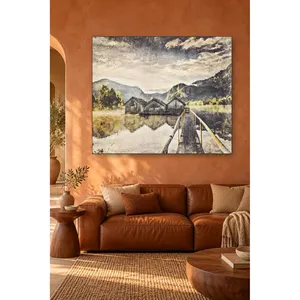 Impresión en lienzo de la embarcada y las cabañas de madera Fida en un lago de montaña - Product Image 1