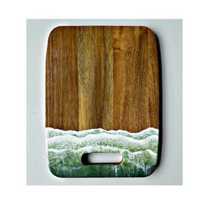 Planche à découper en bois de créateur avec tourbillon de couleur artistique fabriquée à la main pour le service de cuisine élégant et la décoration de la maison Durable - Product Image 2