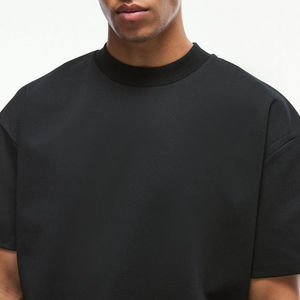 T-shirts pour hommes en coton 100% de qualité supérieure en gros, coupe ample, tee-shirt surdimensionné, anti-froissement, lourd, respirant, t-shirt personnalisé - Product Image 2
