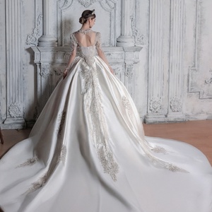 Váy cưới cổ điển bằng vải satin có dây buộc Váy dạ hội dài đến sàn dài tay áo cỡ lớn Vintage Court Beading - Product Image 6