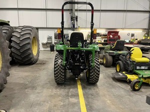 รถไถเดินตาม John Deere 2038R ปี 2024 มือสอง สภาพดี 25 แรงม้า เครื่องยนต์ Cummins พร้อมชุดเกียร์ ขาย - Product Image 3