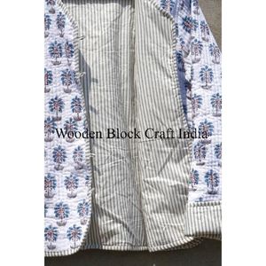 เสื้อแจ็คเก็ตผ้าฝ้ายอินเดียทำมือแบบคลาสสิก ลายปะติดปะต่อ สำหรับผู้หญิง แฟชั่นแบบกลับด้านได้ ลายดอกไม้แบบคันธา เหมาะสำหรับทุกฤดูกาล - Product Image 3