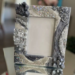 Premium Quality Luxury Resin Wood Customizable Photo <b>Frame</b> Wholesale <b>Antique</b> Decorative Brown White <b>Picture</b> <b>Frames</b> for Home - Product Image 1