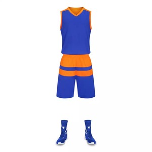 Uniforme de baloncesto con sublimación deportiva de alta calidad con logotipo personalizado a bajo precio | Kit de uniforme de baloncesto para hombre de nuevo estilo y diseño - Product Image 1