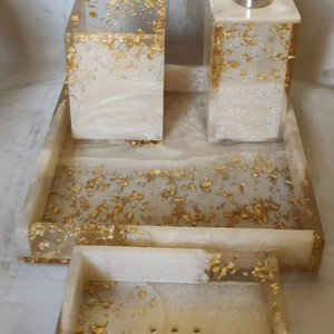 Ensemble d'accessoires de salle de bain en résine de taille personnalisée de super qualité fait à la main articles de salle de bain pour hôtels et maisons - Product Image 1
