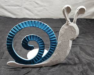 Portavelas de Aluminio Hechos a Mano con Forma de Animales en Color Blanco Liso de Sonnet Decor para Decoración del Hogar y Ocasiones Navideñas - Product Image 1