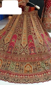 Elégante robe georgette brodée pour femme, parfaite pour les célébrations traditionnelles, les réceptions et les fêtes - Product Image 5