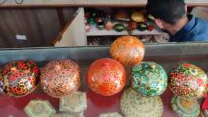 Cajas redondas de papel maché hechas a medida, ideal para reventa en tiendas de decoración del hogar, disponible en tamaño de 3/4/5 pulgadas para reventa - Product Image 4