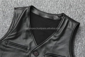 Chaleco de cuero negro personalizado OEM para hombre con 4 bolsillos y botones de cuerno ropa exterior transpirable para primavera y otoño estilo informal - Product Image 4
