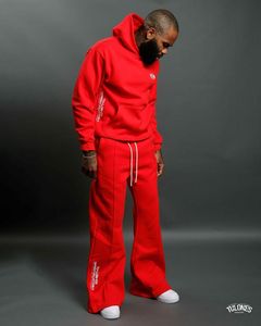 Tulonese Red Greek Sorority Survêtement Sweat à capuche audacieux et pantalon évasé Ensemble pour Trendy Sisterhood Style et Campus Streetwear - Product Image 4