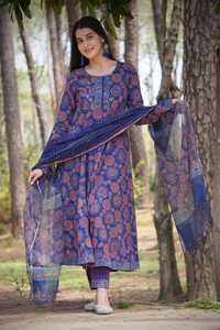 Designer Eco-Friendly <b>Lace</b> Beading Button Luxury Women's Pakistani Style Salwar Kameez Traditional Design Lawn Fabric Daily Wear - Product Image 4