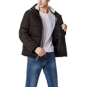 Veste matelassée légère pour hommes pour l'hiver par temps froid avec col montant fermeture à glissière complète Logo veste matelassée pour hommes - Product Image 5