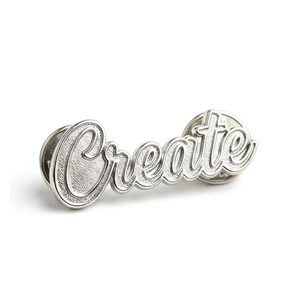 Pin Personalizado al por Mayor con Letras del Alfabeto Inglés Tradicionales, Chapado en Plata, con Impresión en Serigrafía sin Color - Product Image 2
