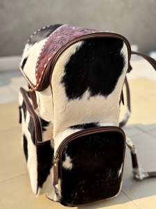 กระเป๋าเป้สะพายหลังหนังวัวขนเครื่องมือกระเป๋าด้านหน้าและด้านหลังกระเป๋าเป้แล็ปท็อปการเดินทางสะดวกสบายสำหรับการเดินทางกลางแจ้งทุกวัน - Product Image 6