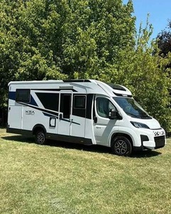 Camper 4x4 de luxe d'occasion avec four, construction en acier et aluminium, une chambre, pour le camping en plein air et les utilisations tout-terrain - Product Image 4