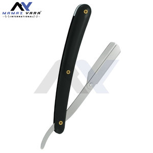 Navaja de Barbero de Alta Calidad, Acero Inoxidable, Bloqueo Oscilante, Mango de Plástico Negro Plateado, Profesional, de Hoja Recta - Product Image 3