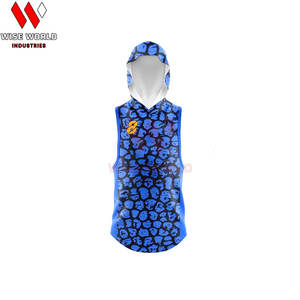 ชุดฟุตบอล 7 คน แบบสั่งทำคุณภาพสูง ระบายอากาศได้ดี ผลิตจากโพลีเอสเตอร์ซับเหงื่อ พร้อมลายพิมพ์แบบซับลิเมชั่นเต็มตัว มีไซส์พลัสสำหรับอเมริกันฟุตบอล - Product Image 3