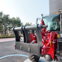 Caricatore Frontale Compatto Diesel Stile Europeo con Capacità di Carico 1000 KG e Accessori per Afferrare Tronchi ed Erba per Uso Forestale e Agricolo