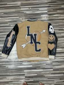 Chaqueta universitaria informal con cuello levantado y cierre de cremallera con logotipo frontal de alta calidad, lona de 100 gramos, transpirable, ecológica para primavera - Product Image 4